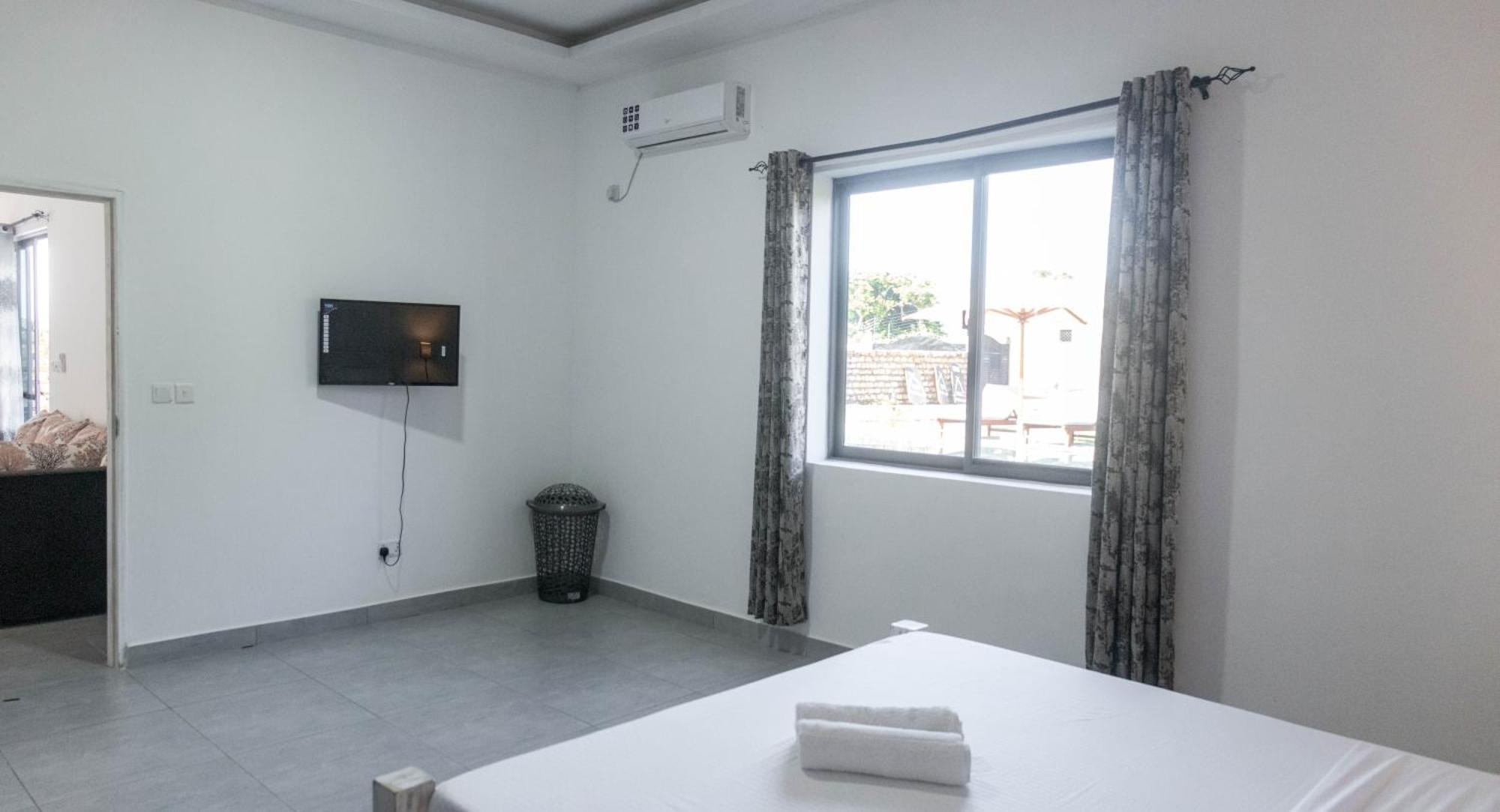 4 U Luxury Bungalows Diani Diani Beach Zewnętrze zdjęcie