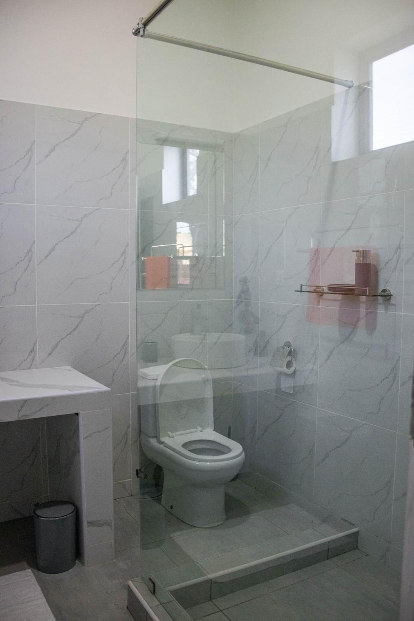4 U Luxury Bungalows Diani Diani Beach Zewnętrze zdjęcie